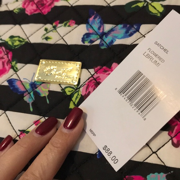 5🌟 Rating‼️Betsey Johnson Weekender 3-compartment - Picture 4 of 8